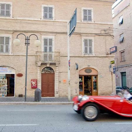 La Casa Di Oliva Lejlighed Macerata Eksteriør billede